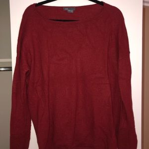 Vince 100% cashmere wine red scoop neck sweater